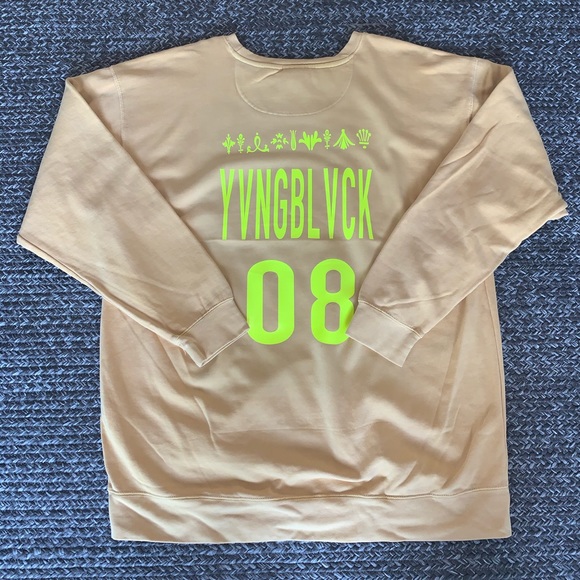 YvngBlvck Sweatshirt 🦎⚡️🐉 - Picture 2 of 3